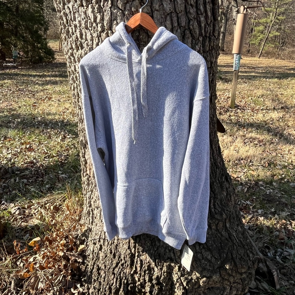 NWT Pacific & Co Hoodie in size L